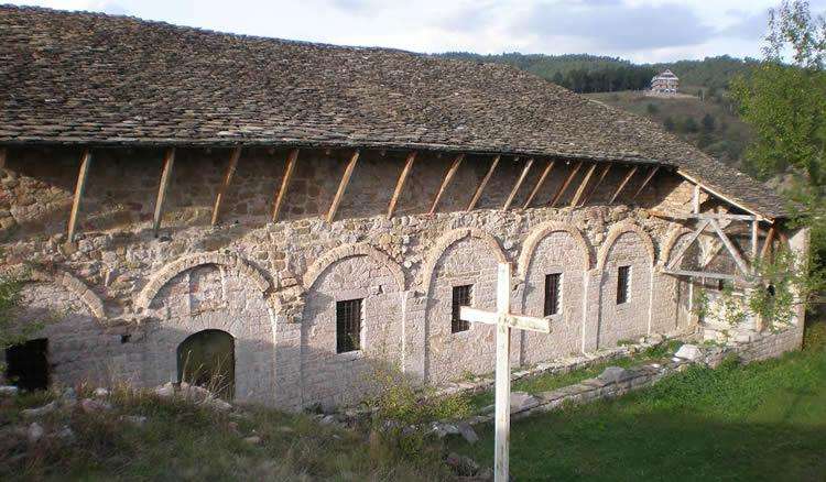 naos-theotokou-mosxopoli.jpg