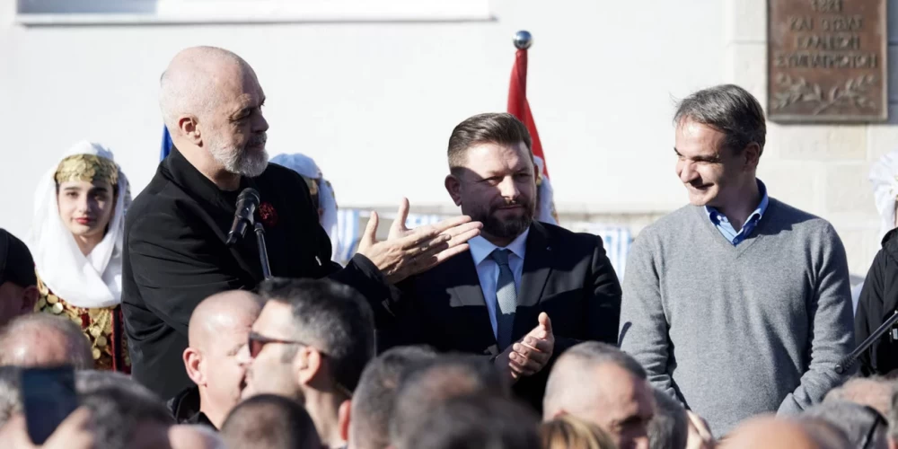 mitsotakis rama dervitsani.jpg