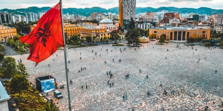 tirana-770x433-1-750x375.jpg