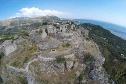 kastro-himaras-panoramiki.webp