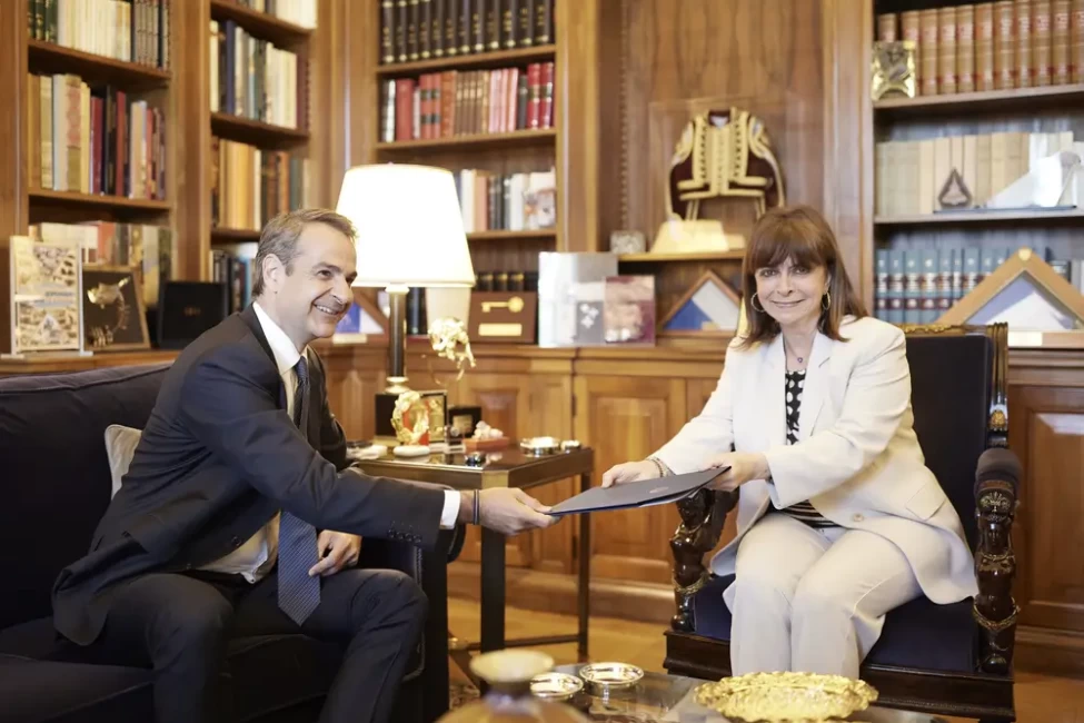 mitsotakis-sakellaropoulou.webp
