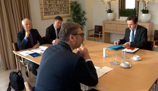 Κόσοβο και Σερβία εγκρίνουν τη Διακήρυξη για τους Αγνοούμενους 1 640-0-0b67038603fcb5ca3613d3ad082bad8d.jpg