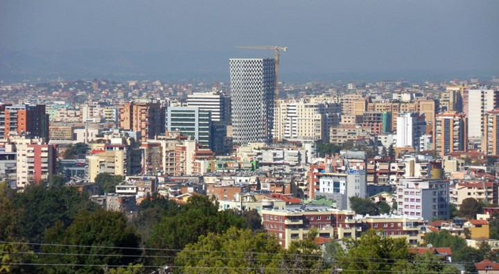 pallate-ne-tirane.jpg