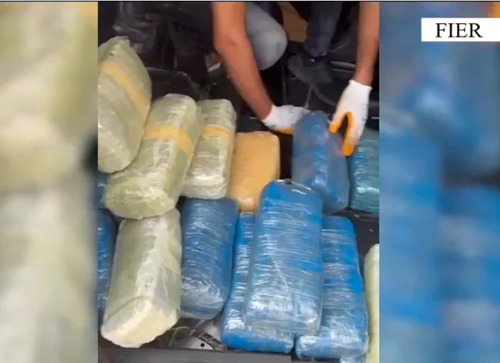 30 κιλά ναρκωτικών κατασχέθηκαν από αλβανική οργάνωση στο Φίερι που διακινούσε προς την Ελλάδα 1 Fier.webp
