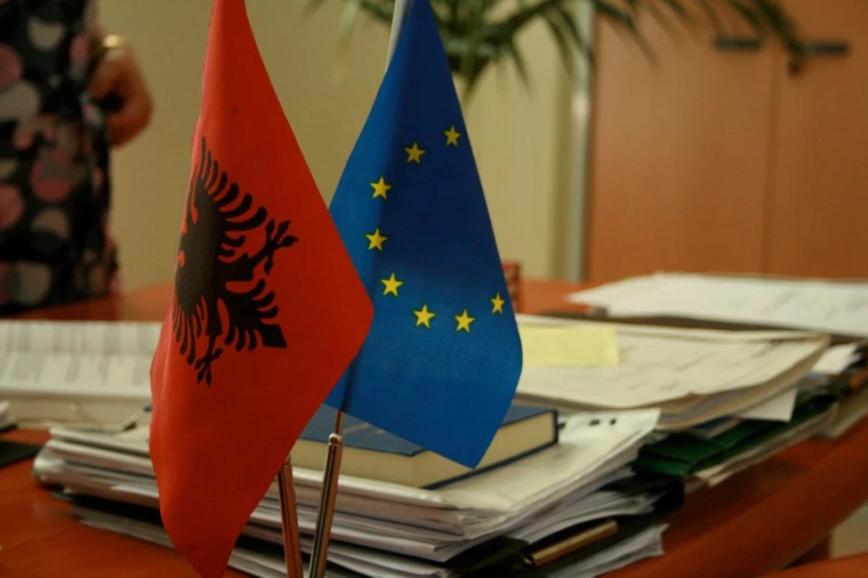 Albania_flagEC.webp