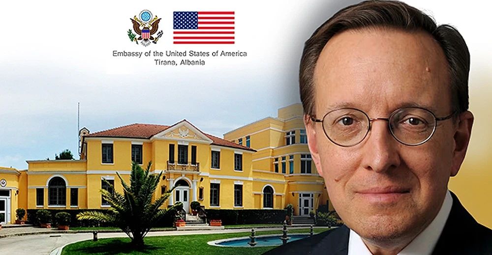David-Kostelancik-ambasadori-shba-tirane-.webp