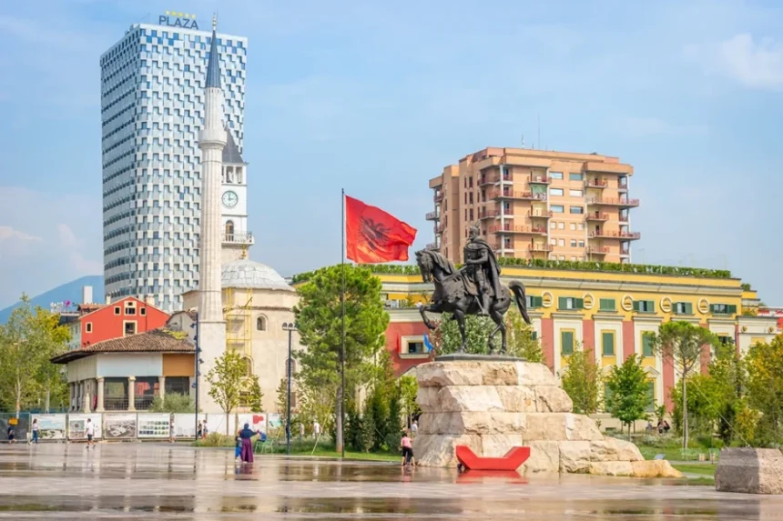 skanderbeg-square-tirana-0407a3571be240a93d799b7ae1b7f558.jpg-1.webp