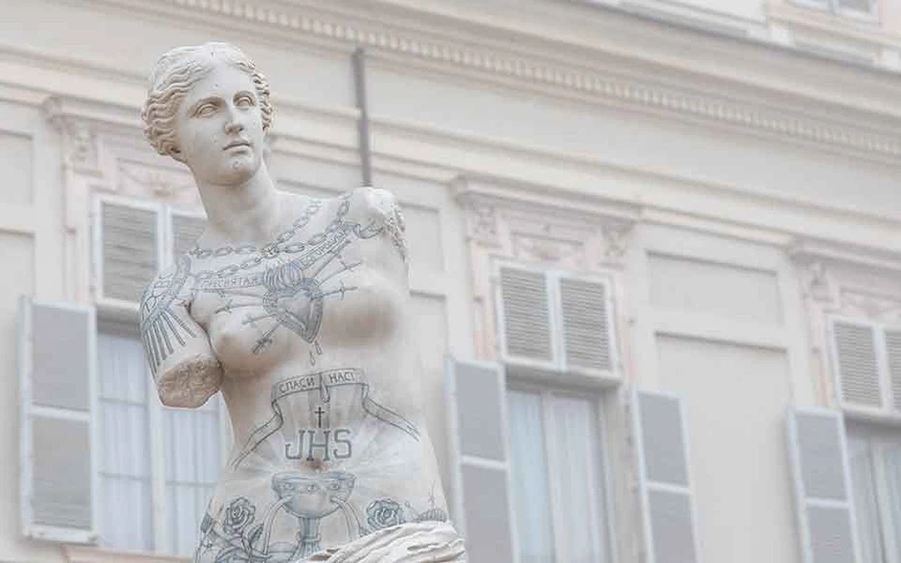Tattooing-in-Ancient-Greece_Shutter_2223450397.webp