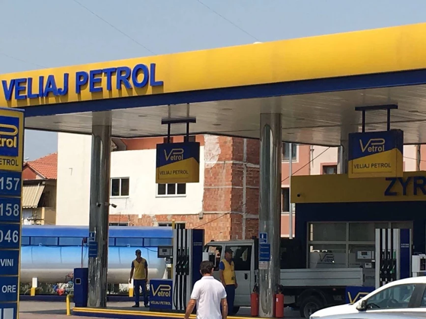 veliaj-petrol.webp