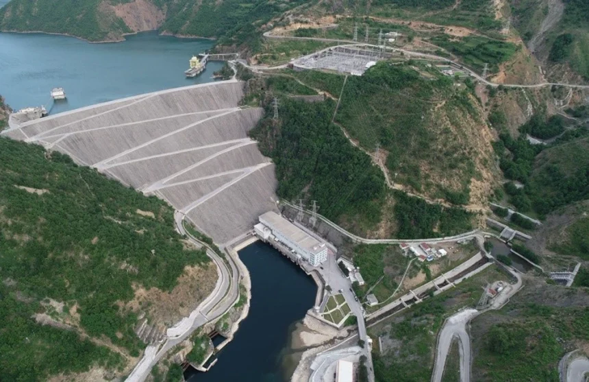 Τουλάχιστον 136 φράγματα στην Αλβανία είναι μη λειτουργικά 1 1000047878.webp