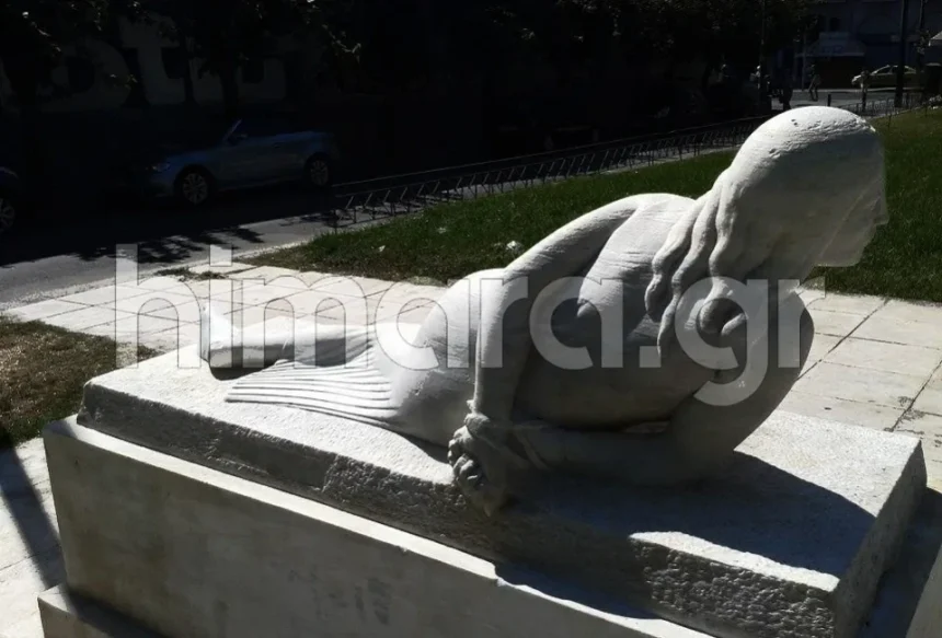 Πρωτοβουλία για την επανατοποθέτηση του αγάλματος της Βορείου Ηπείρου 1 agalma-bh-tositsa.webp
