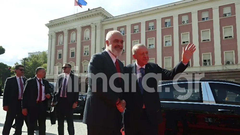 erdogan-rama-tirana.webp