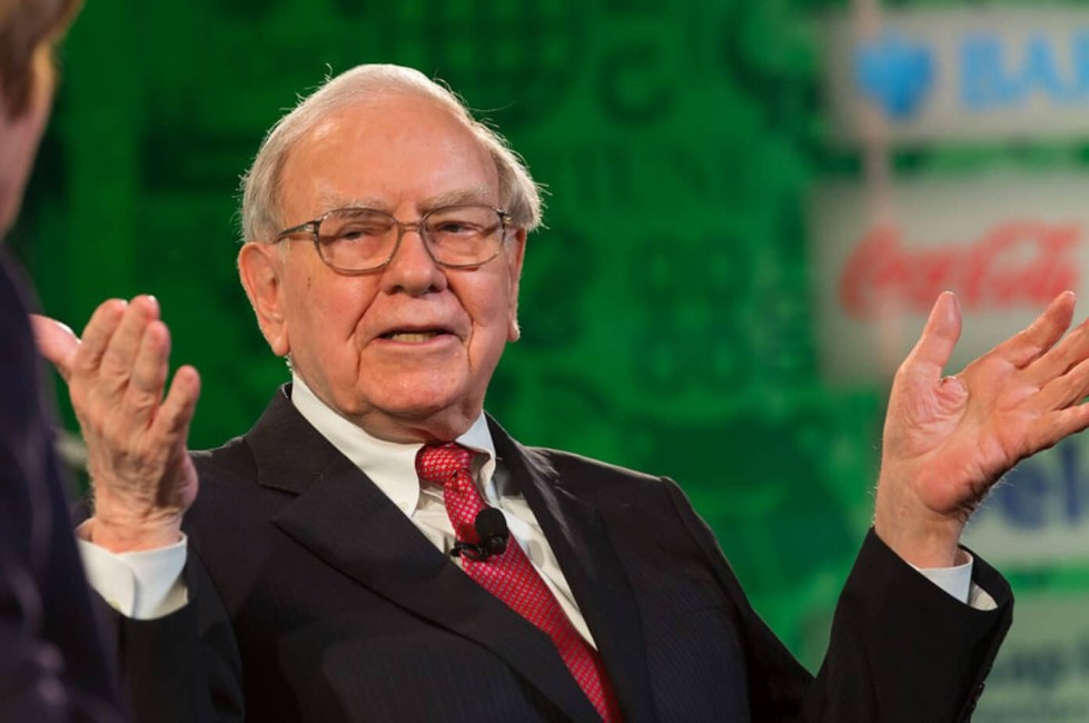 warren buffett compares ai to nuclear weapons credit fortune live media flickr cc by nc nd 2 1392x92 20241223 210710 1