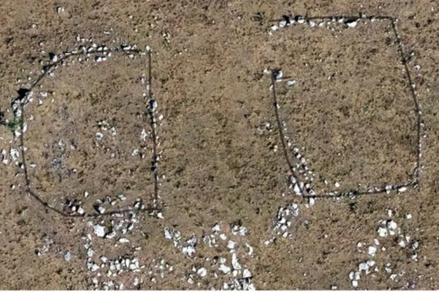 aerial-view-of-dmanisis-gora-a-3000yearold-fortress-settlement-in-the-caucasus-mountains-credit-nathaniel-l-erbsatullo-et-al-ccby4-1024x683.jpg.webp
