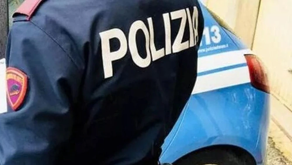 1719228946_policiaitalianeitali.webp