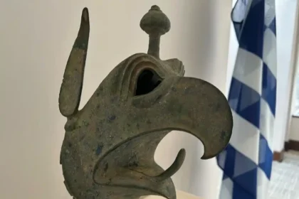 griffin-repatriation1-credit-greek-ministry-of-culture-1392x1010.jpg-1.webp