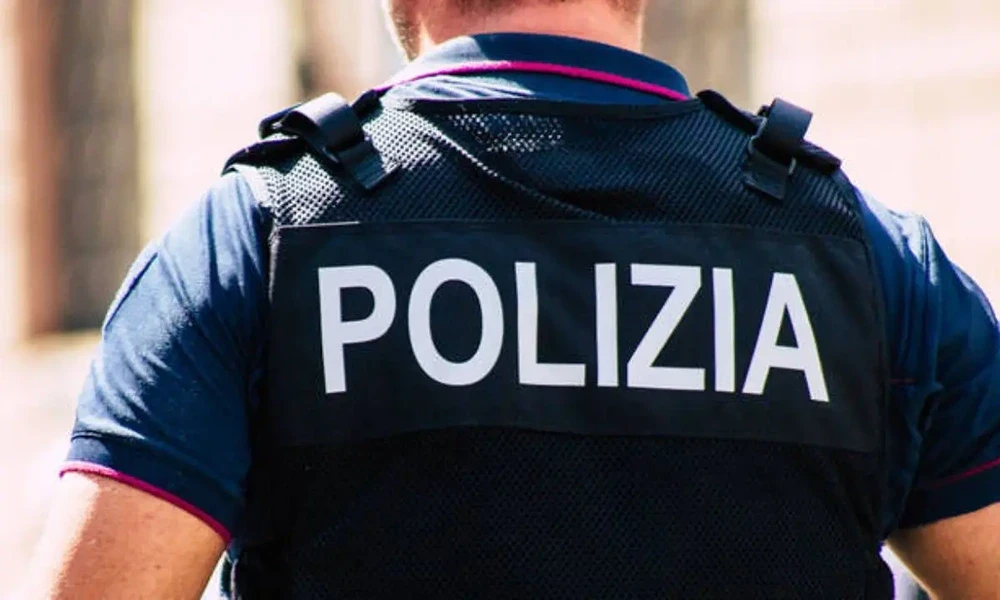polizia-italiana-razzismo-1-1.webp