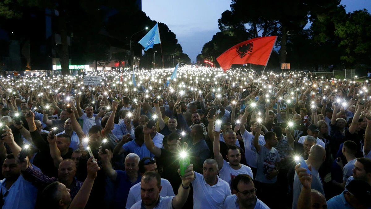 080619 albania protest 3