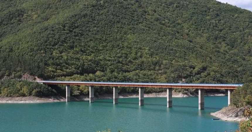 640 0 4b381d7c09d92e46f2d49883fc975171