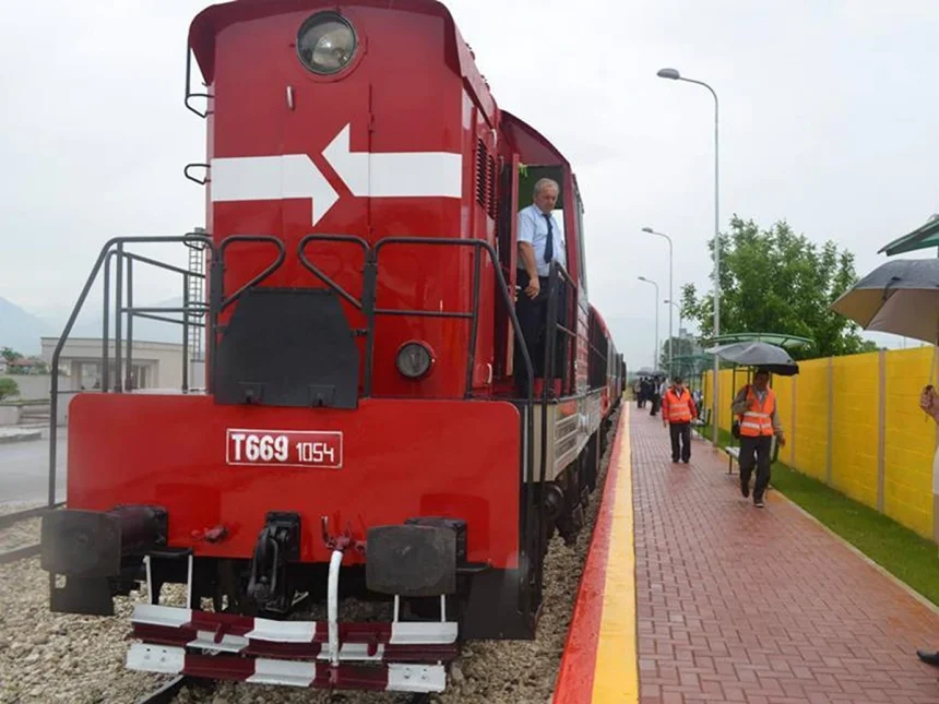 Αλβανία: Παραχώρηση επιβατικής σιδηροδρομικής γραμμής σε ιδιώτες 1 71929 tn al kashar station t669