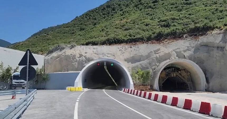 Αυτή είναι η νικήτρια εταιρεία στον διαγωνισμό διαχείρισης της σήραγγας Λογαρά με προσφορά 2,3 εκατ. ευρώ 1 900 0 1730732220xtuneli llogara 739