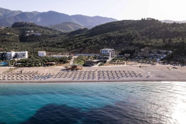 &Chi;&iota;&mu;ά&rho;&alpha;