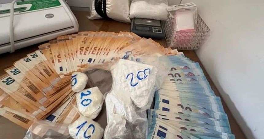 Σύλληψη Αλβανού εμπόρου ναρκωτικών σε κατ’ οίκον περιορισμό στην Ιταλία 1 Ναρκωτικά