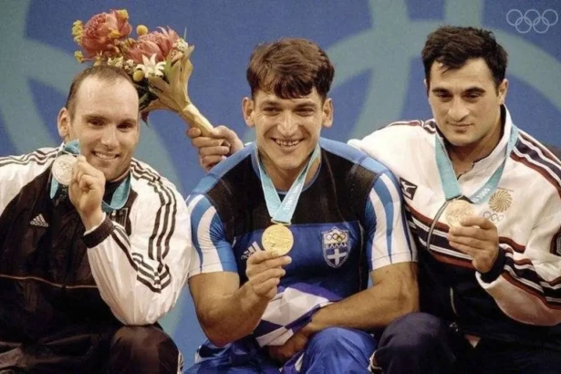 pyrros-dimas-sidney-2000