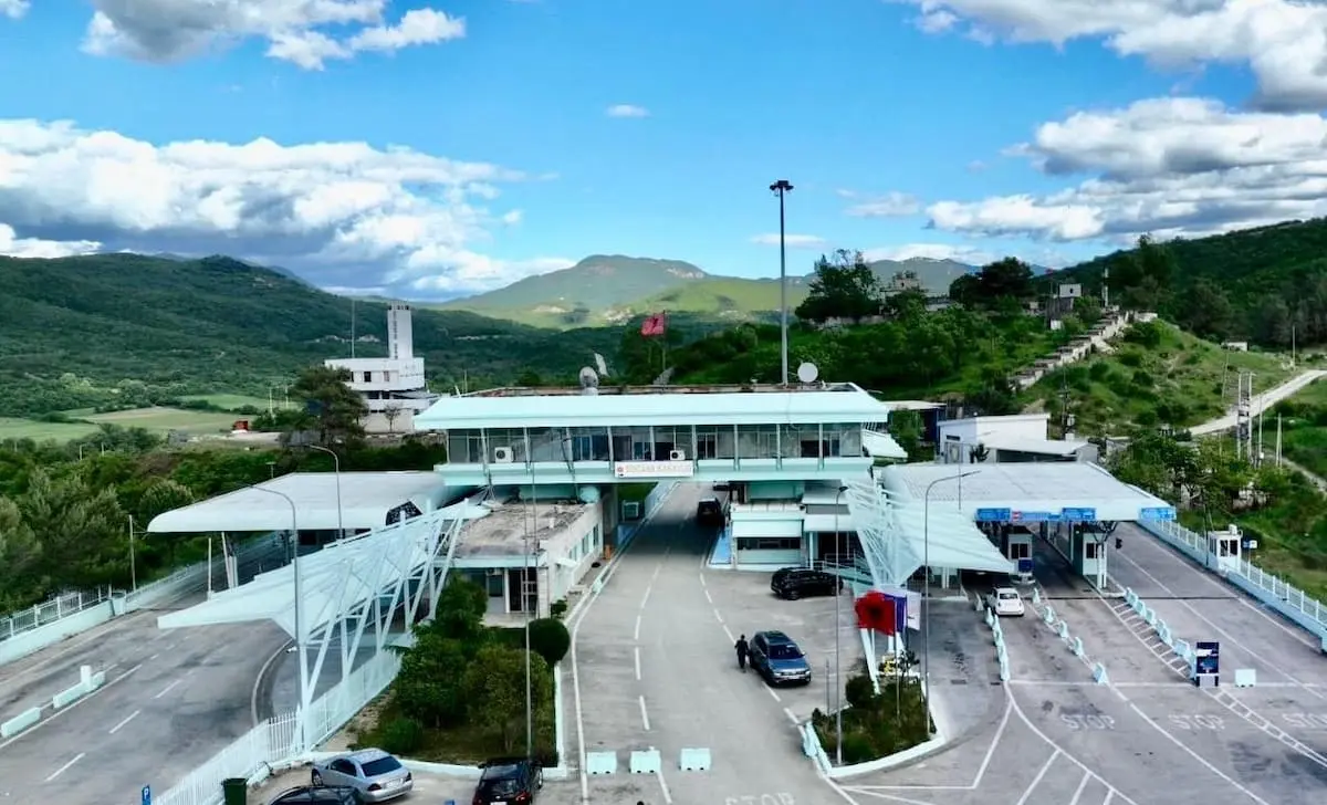 kakavia-albanian-side