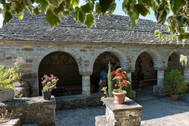 agia-marina-koulouritsa