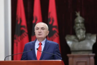 Ο πρώην Πρόεδρος της Αλβανίας, Ιλίρ Μέτα