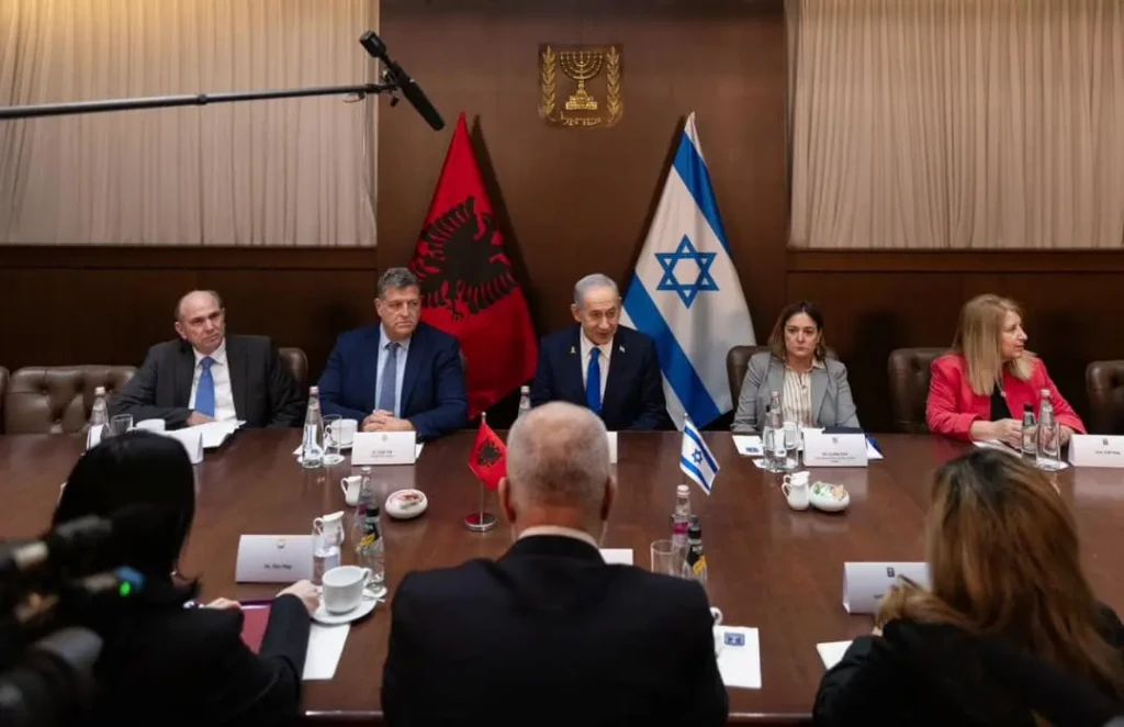 Επίσημη επίσκεψη Ράμα στο Ισραήλ - Συνάντηση με Νετανιάχου και ομιλία στο Κνεσέτ 2 rama netanyahu meeting