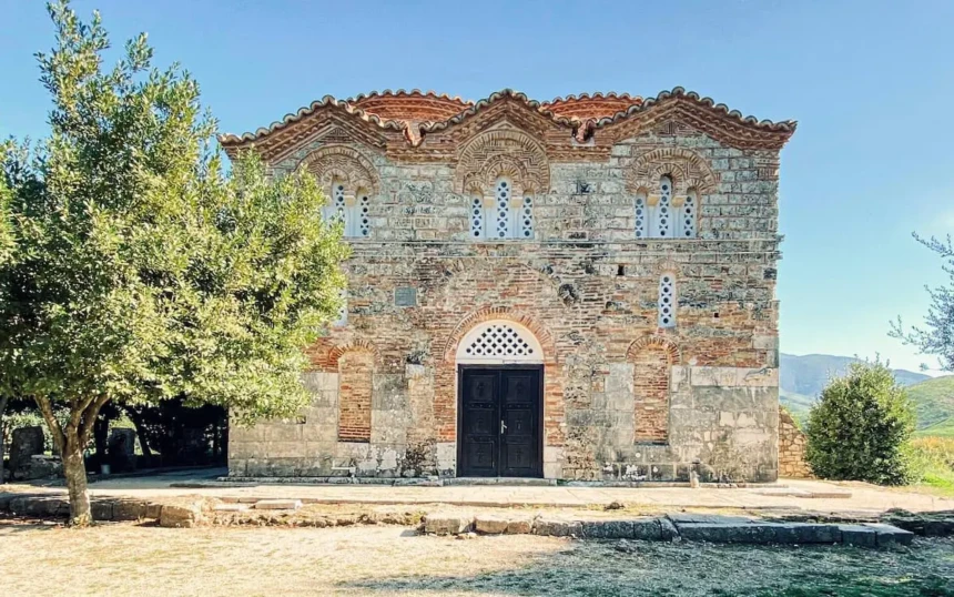 Φορείς από Ελλάδα και την Αλβανία συνεργάζονται για την διατήρηση ναού στο Μεσοπόταμο 1 agios nikolaos mesopotamou2