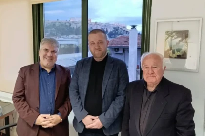 bido dimos athinaion