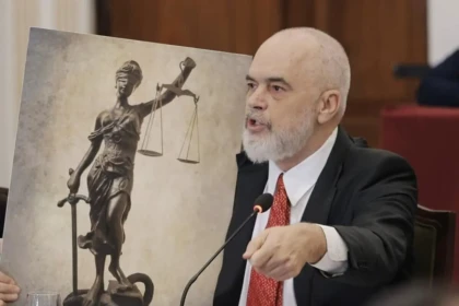 rama dikaiosini thetida