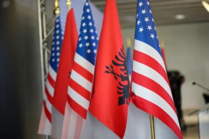 usa albania flags3
